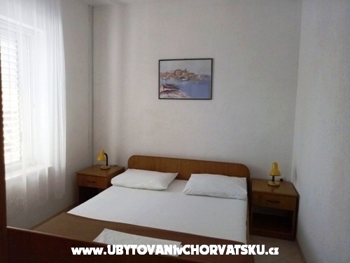 Apartmaji Bara - Baka Voda Hrvaka