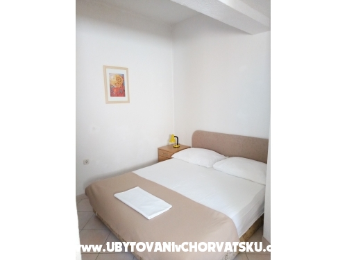 Apartmaji Bara - Baka Voda Hrvaka
