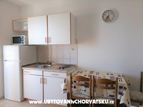 Apartmanok Bara - Baka Voda Horvtorszg