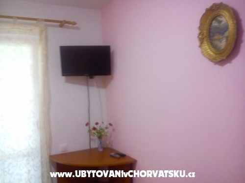 Apartmaji Krvavica - Baka Voda Hrvaka