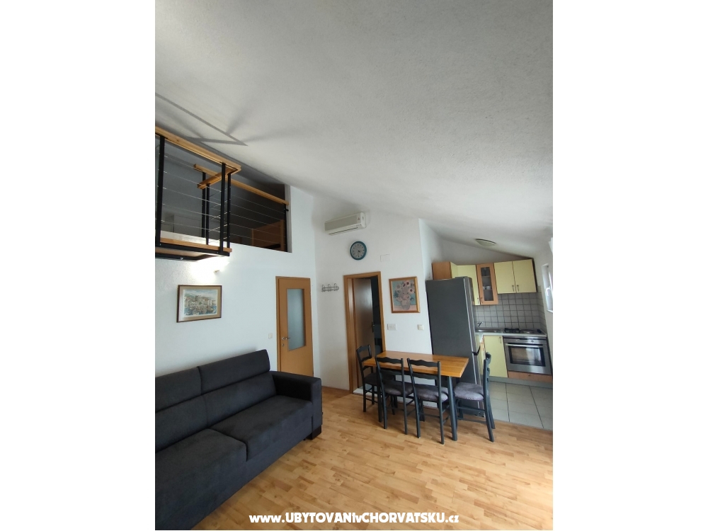 Apartments Lozi Vesna i Mladan - Baka Voda Croatia