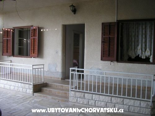 Apartmanok Rajcic - Baška Voda Horvátország