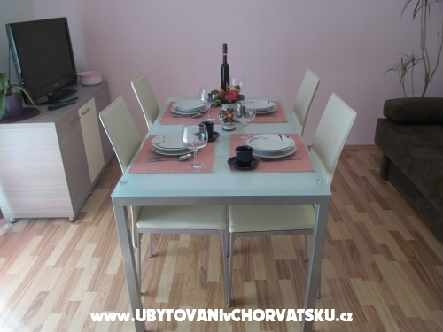 Apartmanok Danese - Baka Voda Horvtorszg