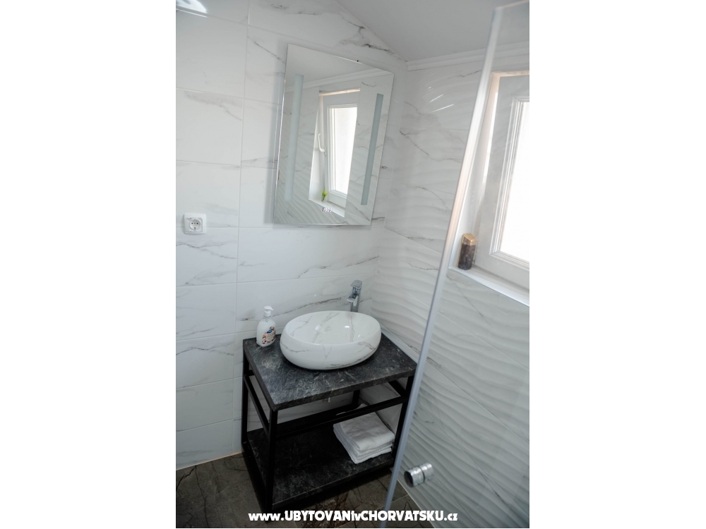 Apartman Laura - Bibinje Hrvatska