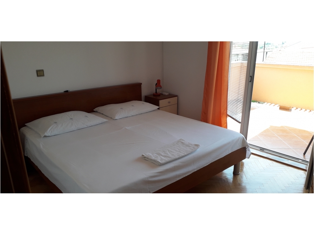 Apartmanok and Szobk Nediljko - Bibinje Horvtorszg