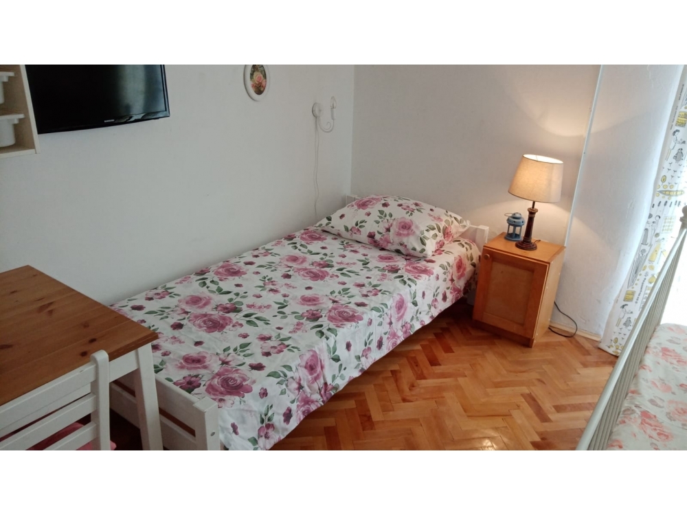Apartmaji ANNA - Biograd Hrvaška