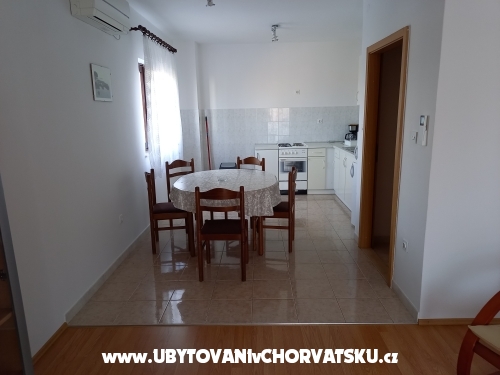 Appartamenti Danica - Biograd Croazia