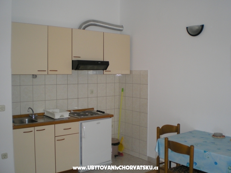 Apartmaji Danica - Biograd Hrvaška