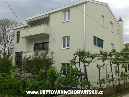 Apartmny Jurov - Biograd Chorvtsko