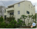 Appartements Jurov - Biograd Kroatien