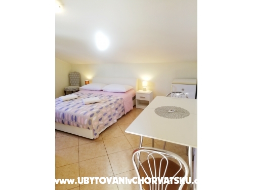 Apartmani Mara 2 - Biograd Hrvatska