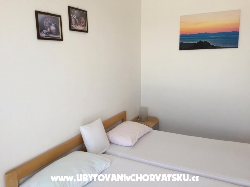 Ap 10m od mora/from sea/von Meer - Bra Hrvatska