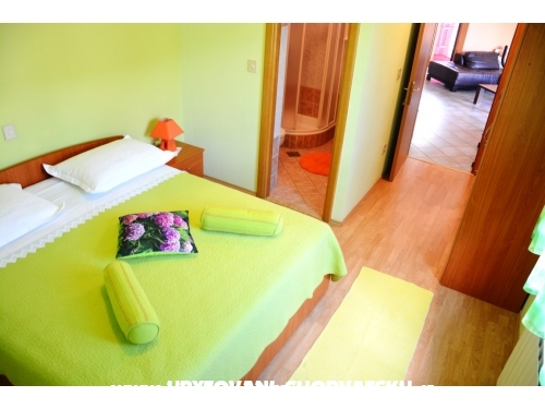 Appartements Mladinic - Bra Croatie