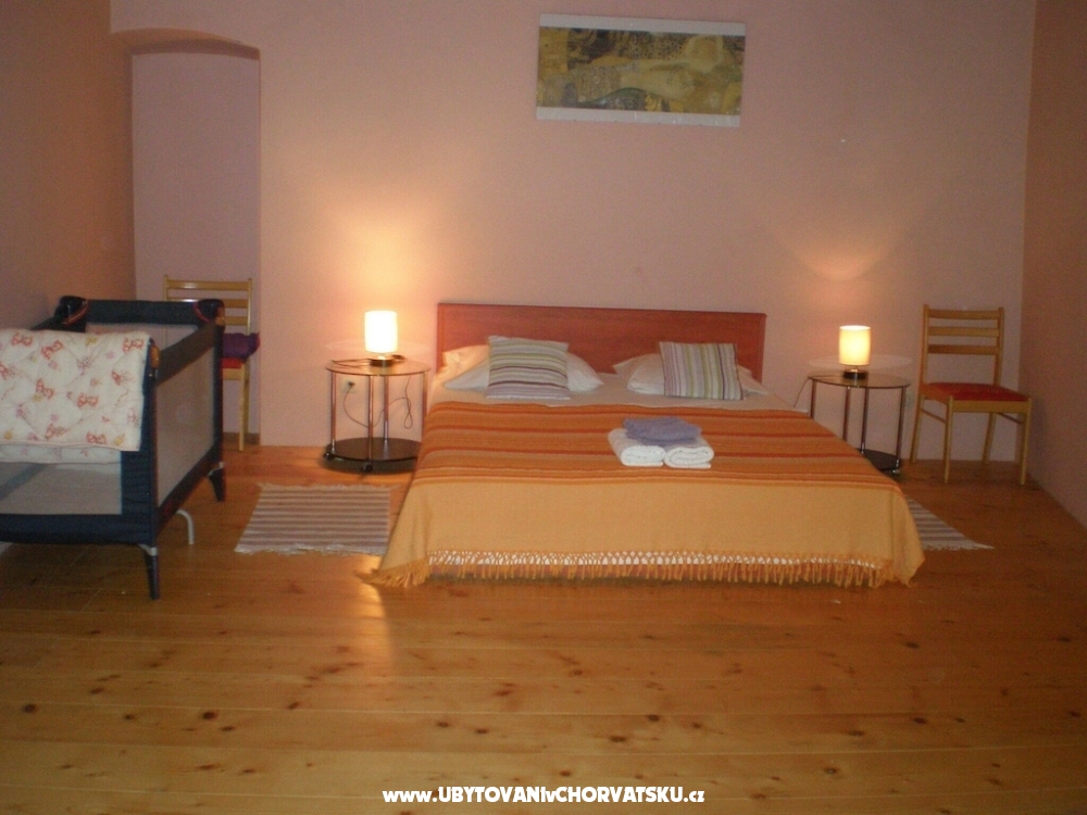 Sutivan Affordable Villa - Bra Hrvatska