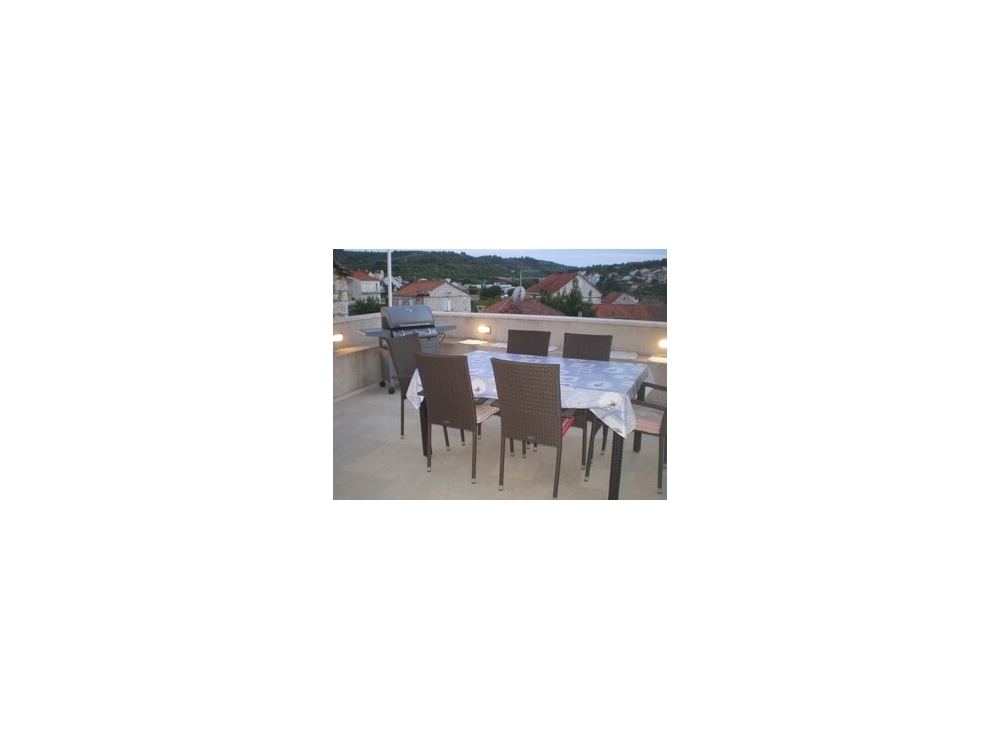 Sutivan Affordable Villa - Bra Hrvatska