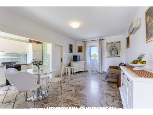 Vila Magdalena - Bra Croatia