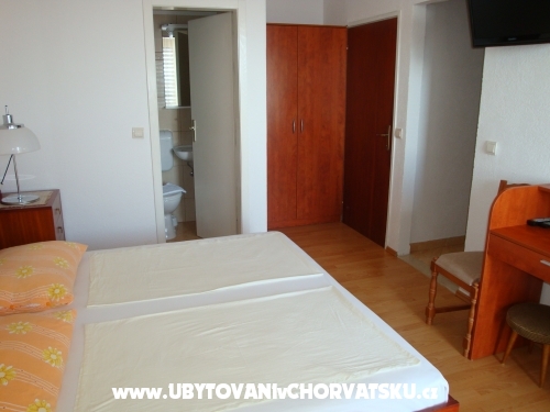 Apartment Nada Žamić - Brela Croatia