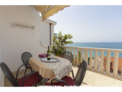 Apartmanok Joni - Brela Horvtorszg
