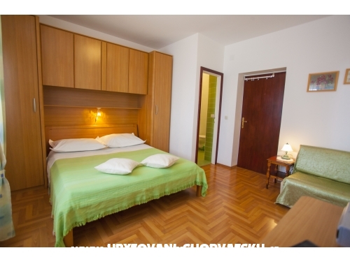 Apartmanok Joni - Brela Horvtorszg