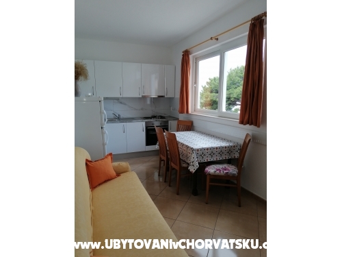 Apartments Stipan - Brela Croatia