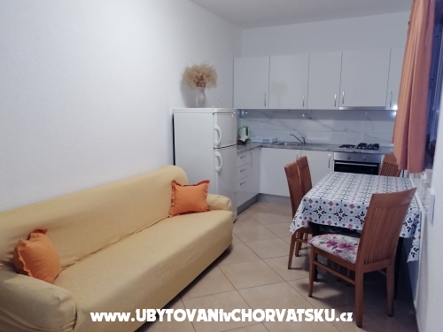 Apartmny Stipan - Brela Chorvtsko