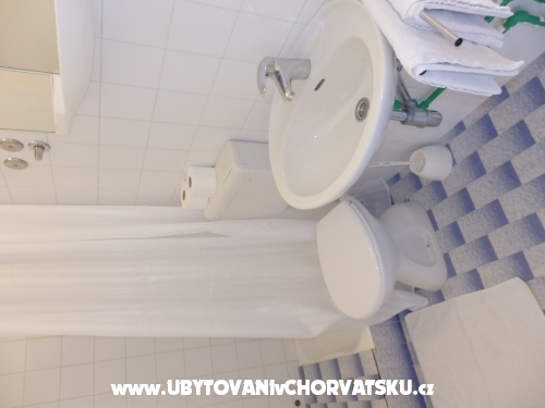 Apartmny Stipan - Brela Chorvtsko