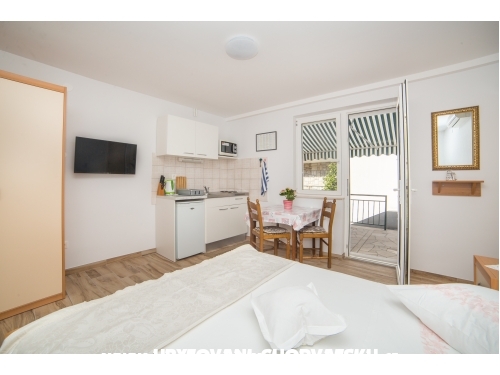 Apartmny Stipan - Brela Chorvtsko
