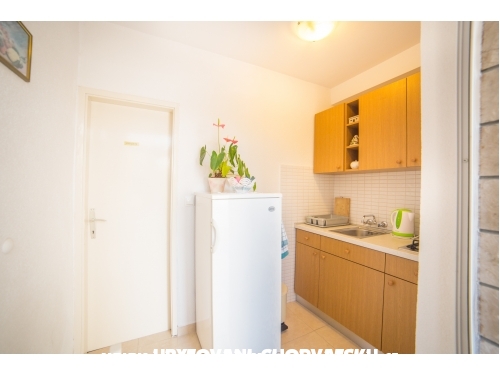 Apartmny Stipan - Brela Chorvtsko