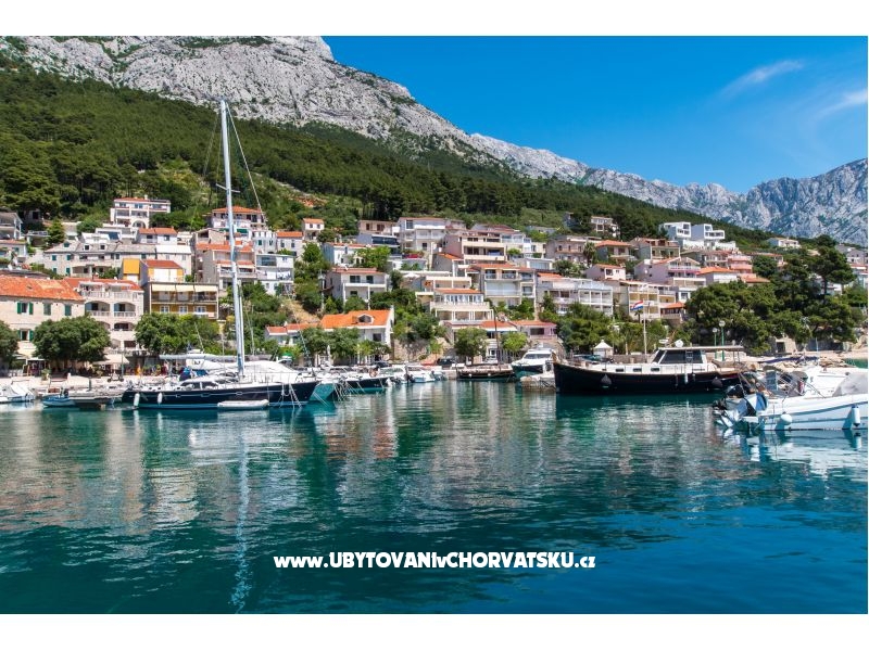 Beachfront Brela Apartmány