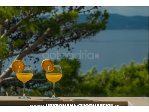 Beachview Apartments/Free parking - Brela Croatia