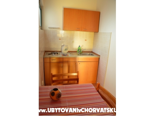 Apartmány Andrea Drvenik - Drvenik Chorvátsko