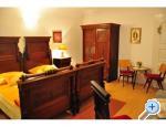 Apartments & room Giron