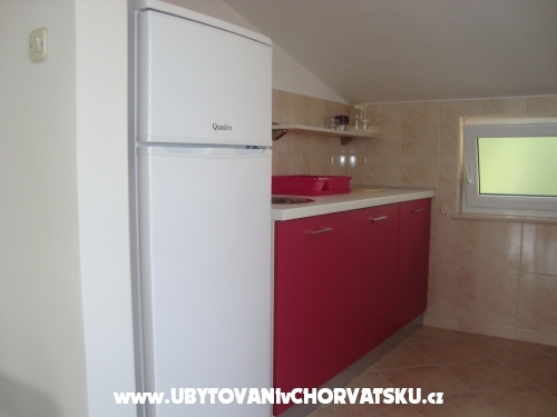 Apartmn Ante - Dugi Rat Chorvtsko