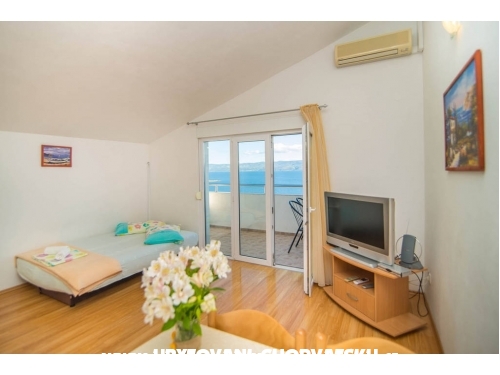 Apartments with sea view Cihorich - Dugi Rat Croatia