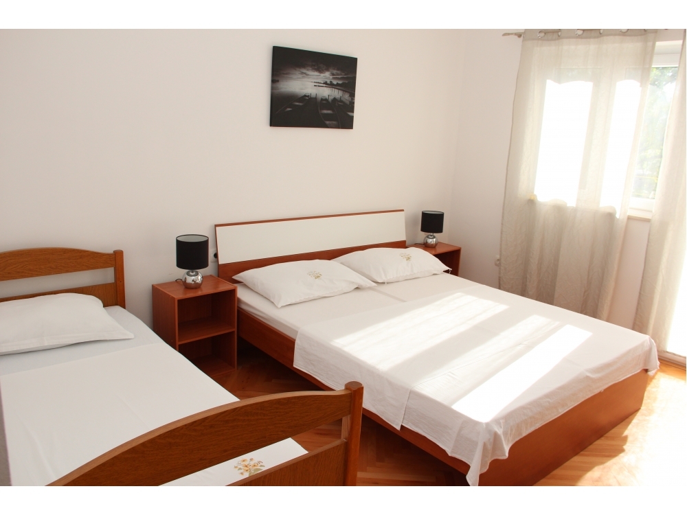 Apartmny Vedran - Dugi Rat Chorvtsko