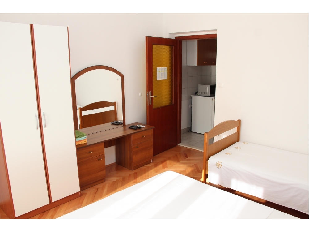 Apartmny Vedran - Dugi Rat Chorvtsko