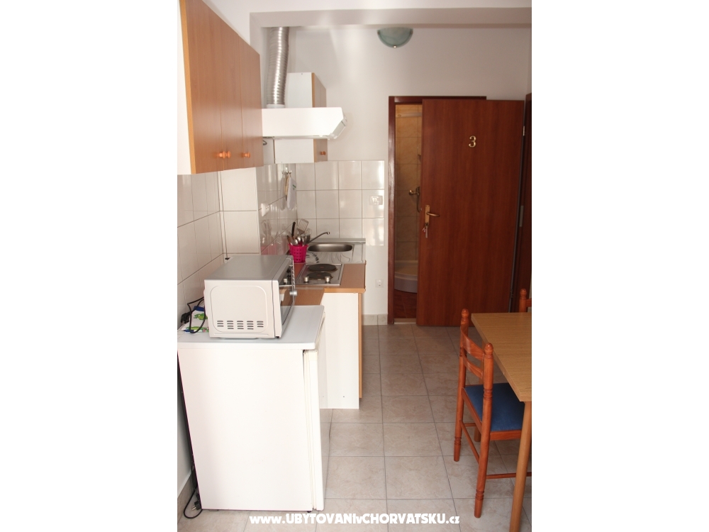 Apartmny Vedran - Dugi Rat Chorvtsko