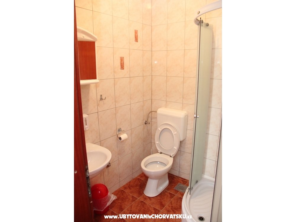 Apartmny Vedran - Dugi Rat Chorvtsko