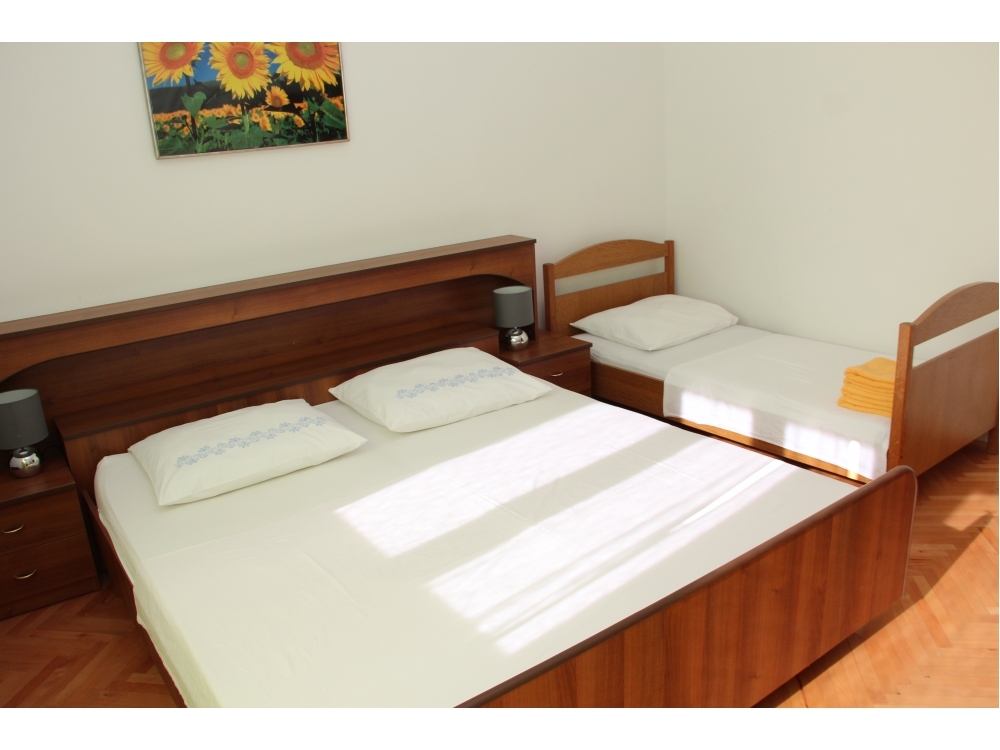 Apartmny Vedran - Dugi Rat Chorvtsko