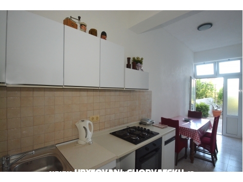 Apartmny Vlade - Dugi Rat Chorvatsko