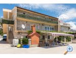 Beach apartments Villa Mirjana - dugirat Croatia