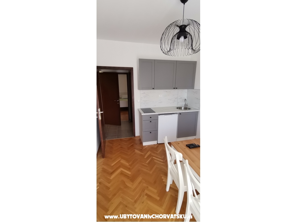 Vila Lucija - Dugi Rat Chorwacja