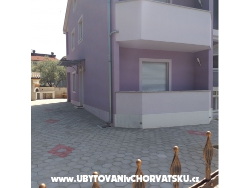 Apartments Irena - Faana Croatia
