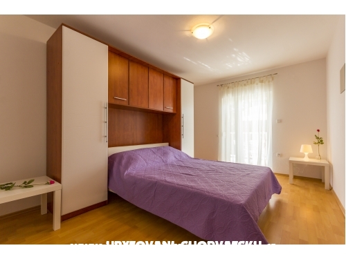 Apartmny Alba - Faana Chorvtsko