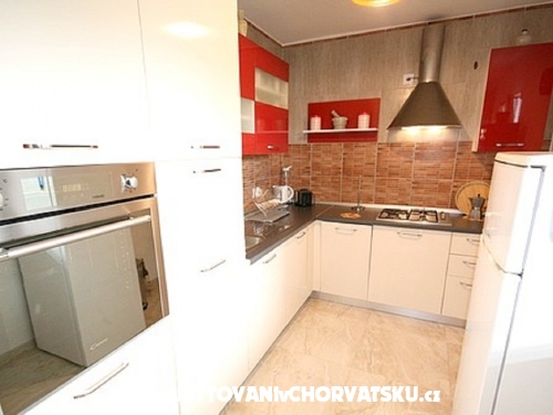 Apartmny Davorka - Faana Chorvtsko