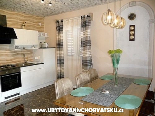 Apartmny Davorka - Faana Chorvtsko