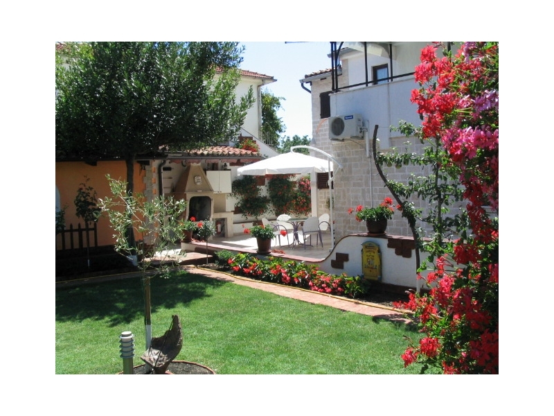 Apartmny Davorka - Faana Chorvtsko