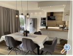 Appartements Dujo - Sv. Filip i Jakov Kroatien