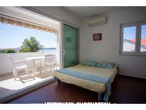 Apartments Lucia@Laura on the beach - Sv. Filip i Jakov Croatia