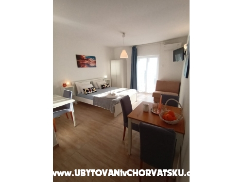 Apartmaji Helena - Gradac  Podaca Hrvaka